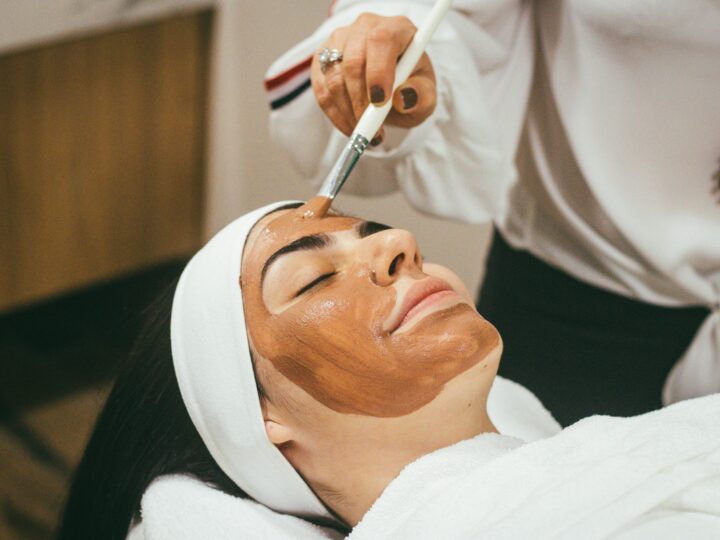 Renueva tu Piel: Limpieza Facial Profunda + Ampolla de Vitaminas
